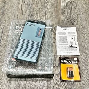 SALTON Vintage 1985 Wet Tunes 3 AM/FM Shower Radio WT-3, Blue Tested.